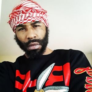 Meet your Posher, Samolli